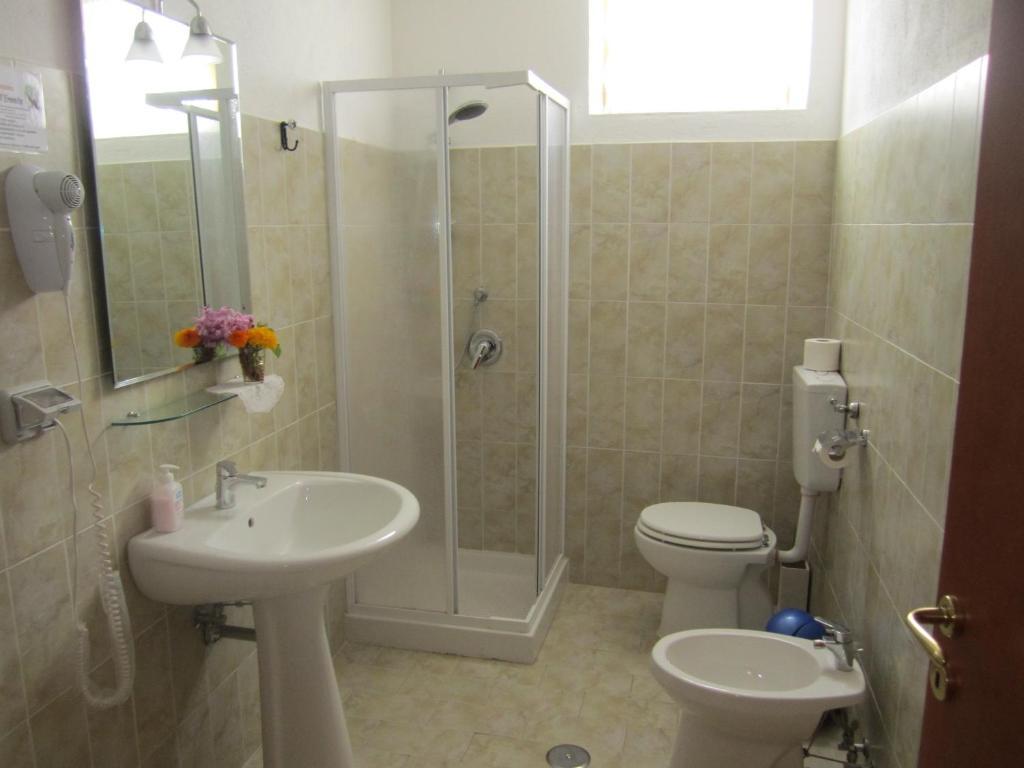 Agriturismo Grotta Dell'Eremita Albano di Lucania Zimmer foto